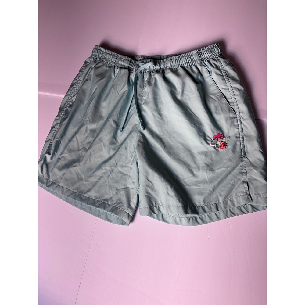 Nike Sportswear Woven Shorts Mens Large Igloo Green Mushroom Graphic DM8306-382